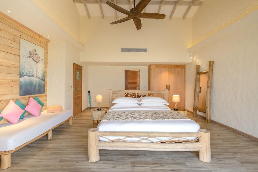 You And Me By Cocoon Maldives Muravandhoo Exterior photo