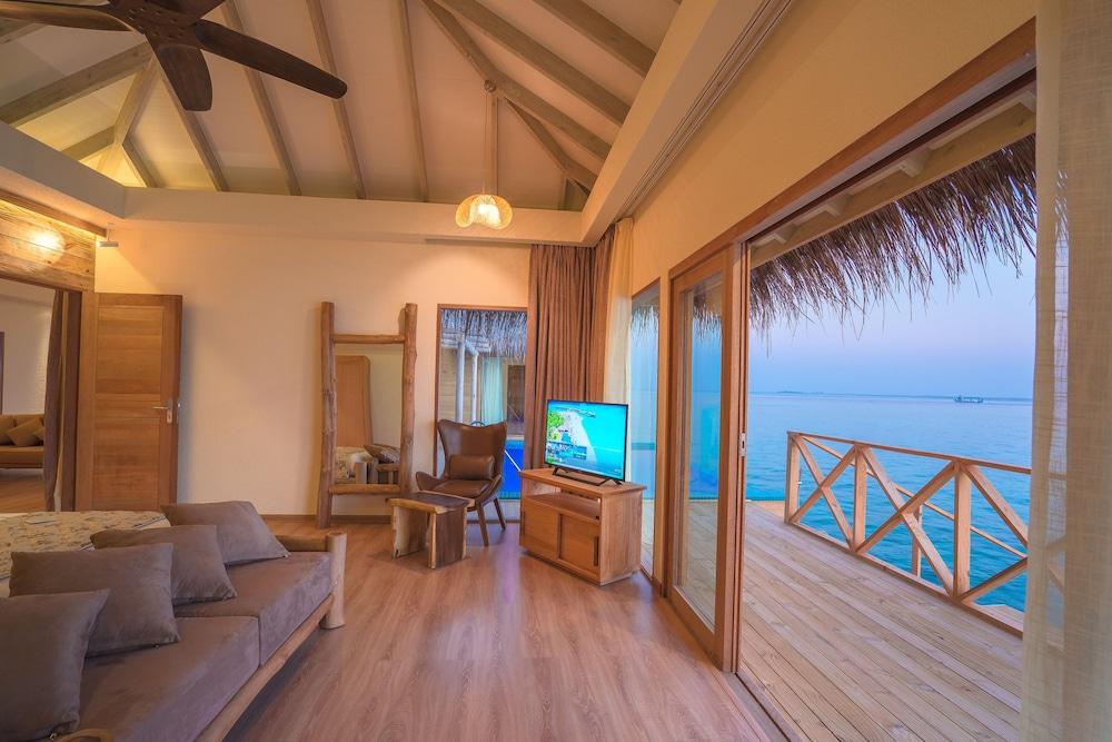 You And Me By Cocoon Maldives Muravandhoo Exterior photo