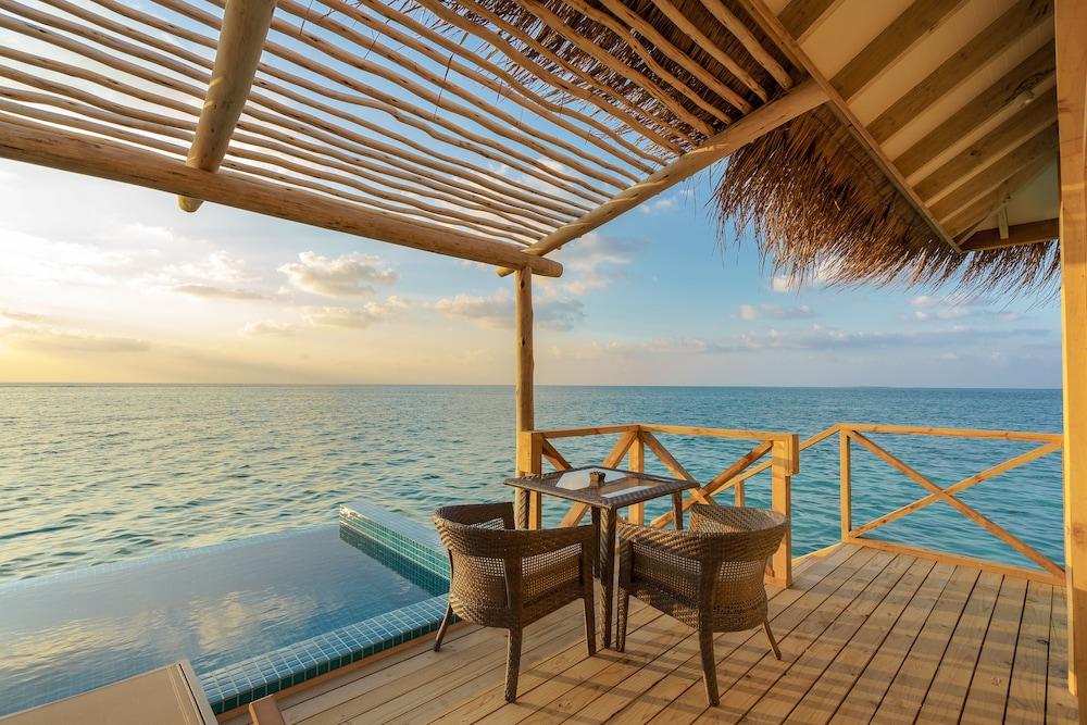 You And Me By Cocoon Maldives Muravandhoo Exterior photo
