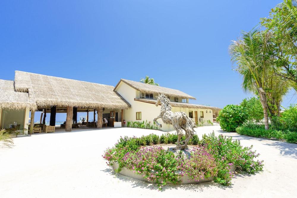 You And Me By Cocoon Maldives Muravandhoo Exterior photo